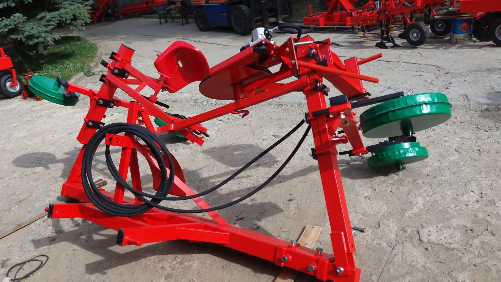 МАШЫНЫ для пакрыцця раслін